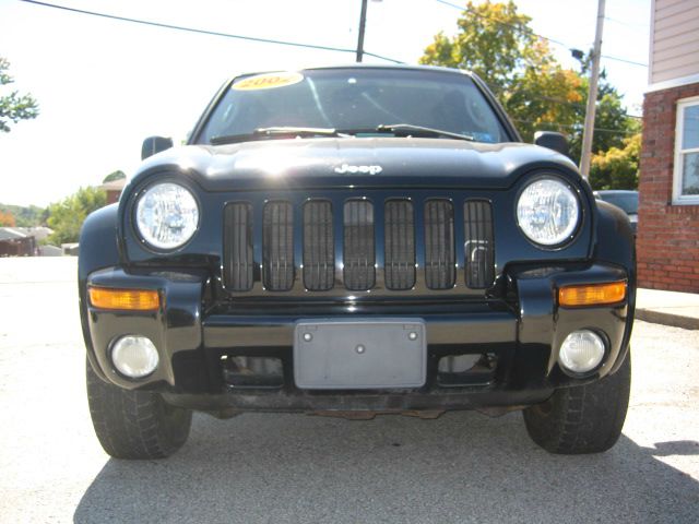Jeep Liberty 2002 photo 2