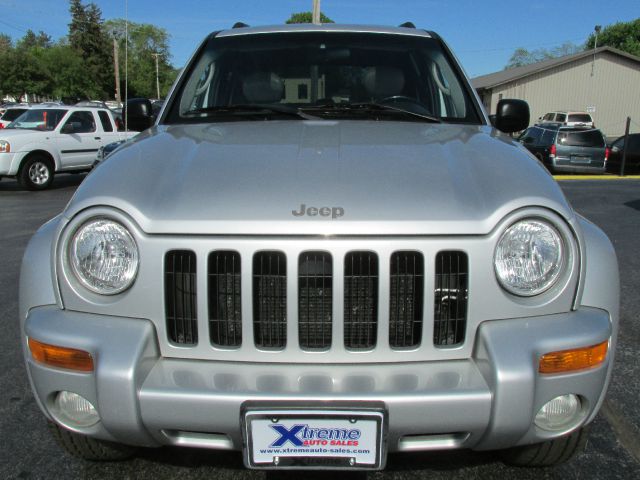 Jeep Liberty 2002 photo 11