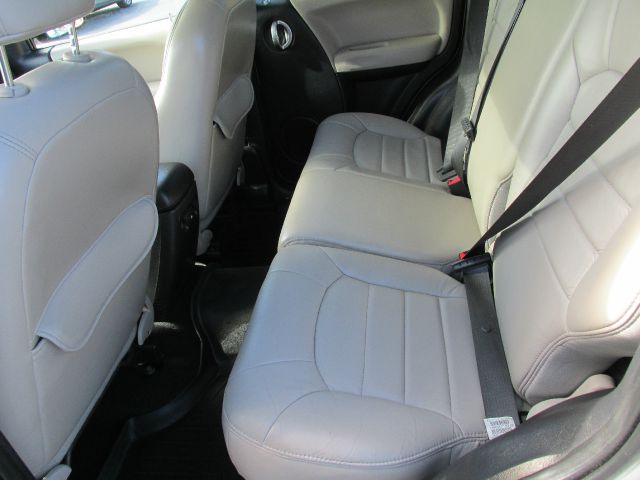 Jeep Liberty 2002 photo 6