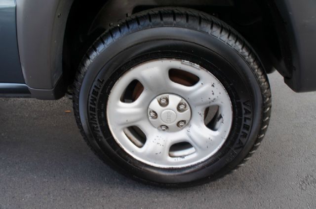 Jeep Liberty 2002 photo 8