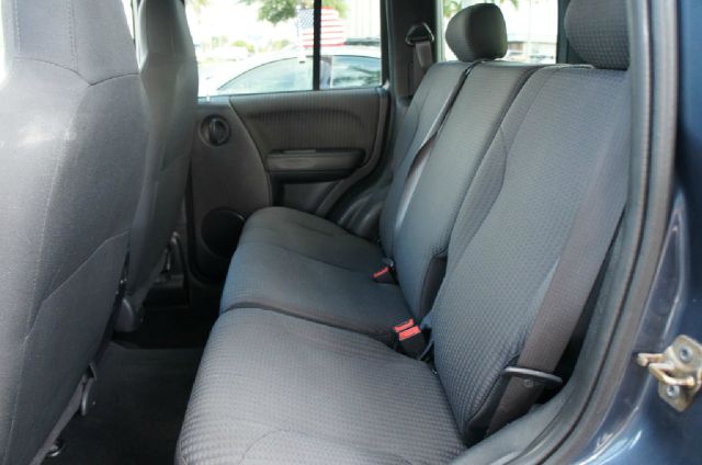 Jeep Liberty 2002 photo 10