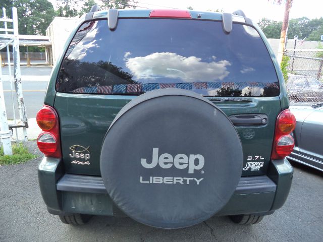 Jeep Liberty Super SUV