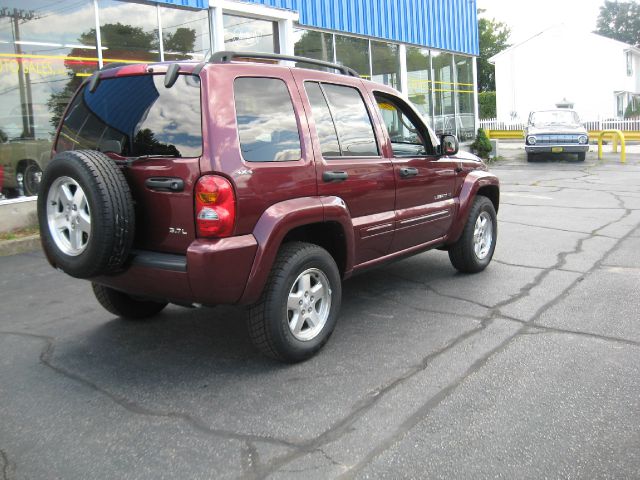 Jeep Liberty 2002 photo 1