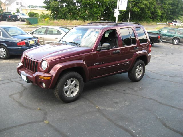 Jeep Liberty 2002 photo 3