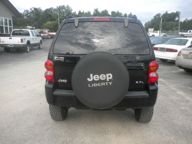 Jeep Liberty 2002 photo 3