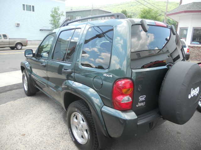 Jeep Liberty 2002 photo 4