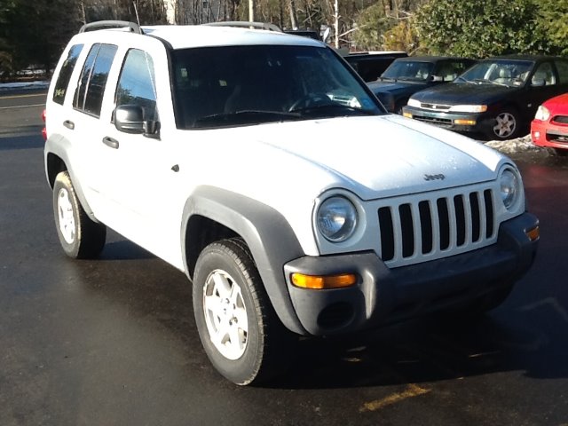 Jeep Liberty 2002 photo 1