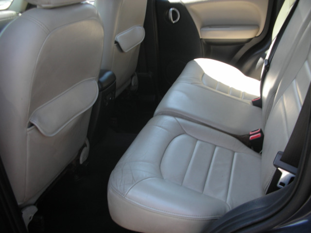Jeep Liberty 2002 photo 6