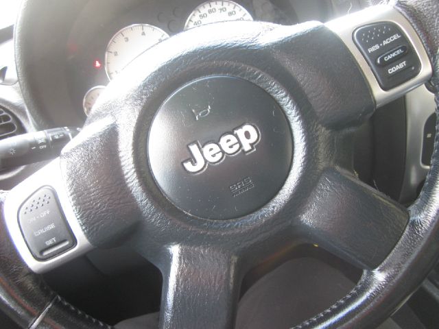 Jeep Liberty 2002 photo 1