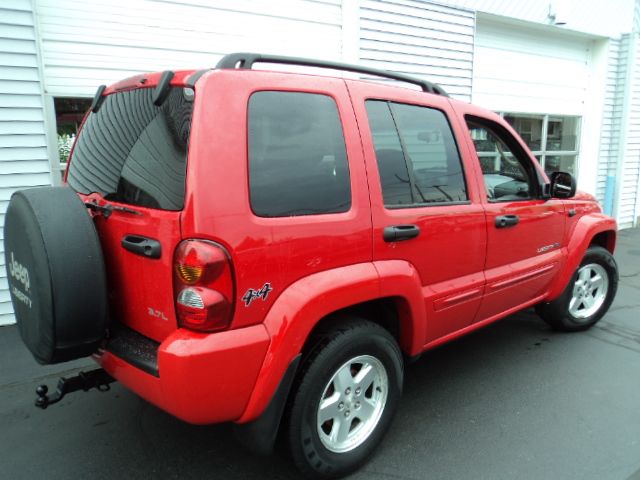 Jeep Liberty 2002 photo 2