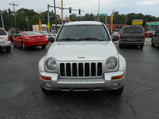 Jeep Liberty 2003 photo 4