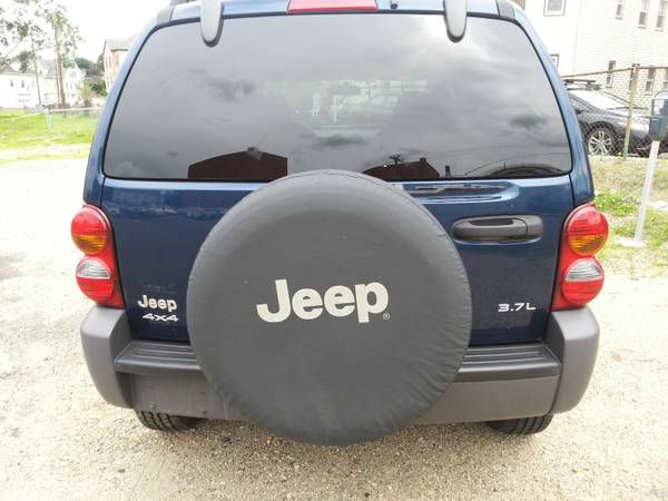 Jeep Liberty 2003 photo 3