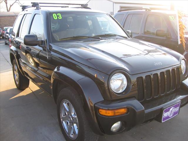Jeep Liberty 2003 photo 3