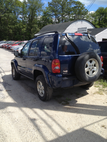 Jeep Liberty Super SUV