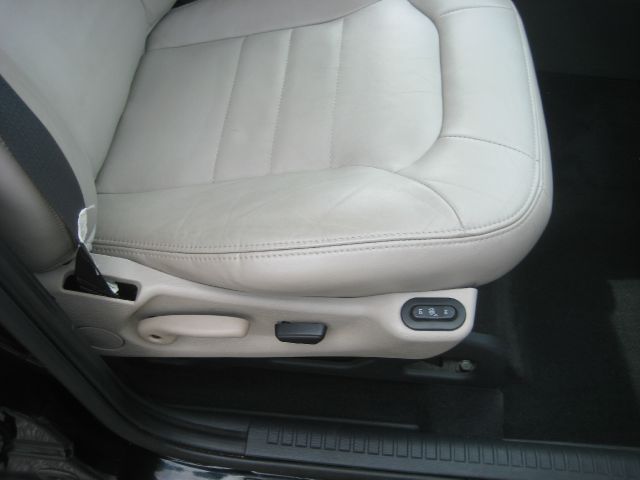 Jeep Liberty 2003 photo 3