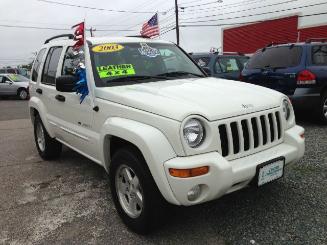 Jeep Liberty Super SUV