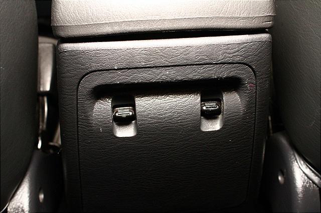 Jeep Liberty 2003 photo 6