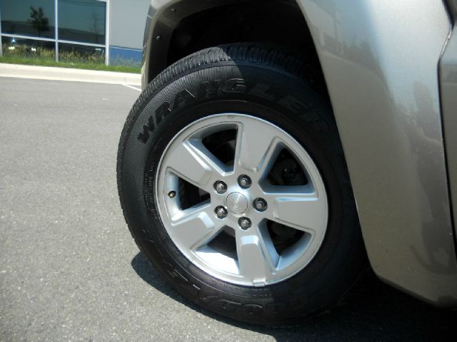 Jeep Liberty 2003 photo 15