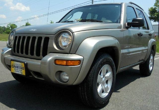 Jeep Liberty 2003 photo 17
