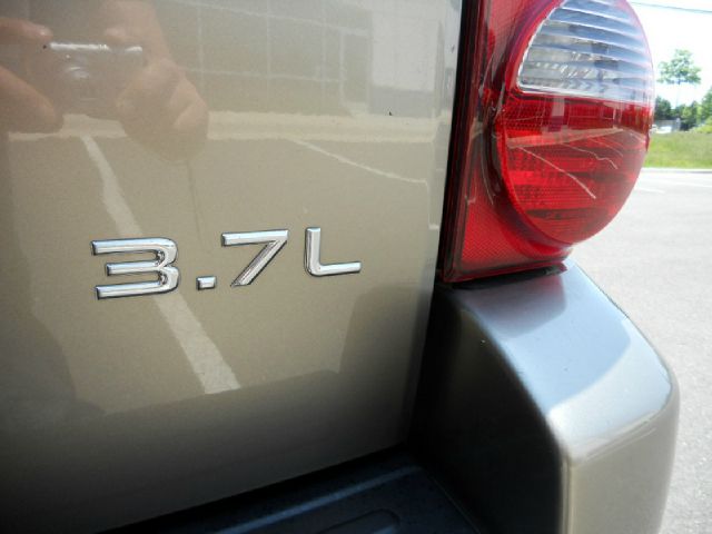 Jeep Liberty 2003 photo 24