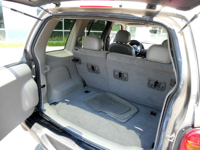 Jeep Liberty 2003 photo 6