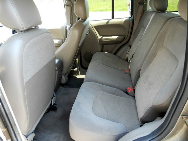 Jeep Liberty 2003 photo 9