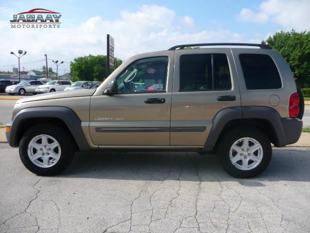 Jeep Liberty 2003 photo 1