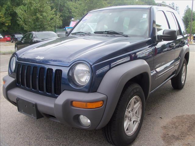 Jeep Liberty 2003 photo 4