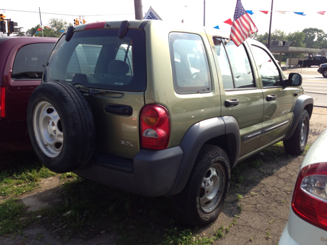 Jeep Liberty 2003 photo 4