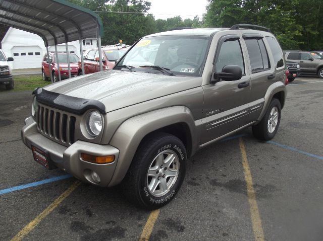 Jeep Liberty 2003 photo 6
