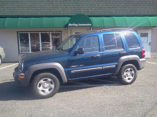 Jeep Liberty 2003 photo 4