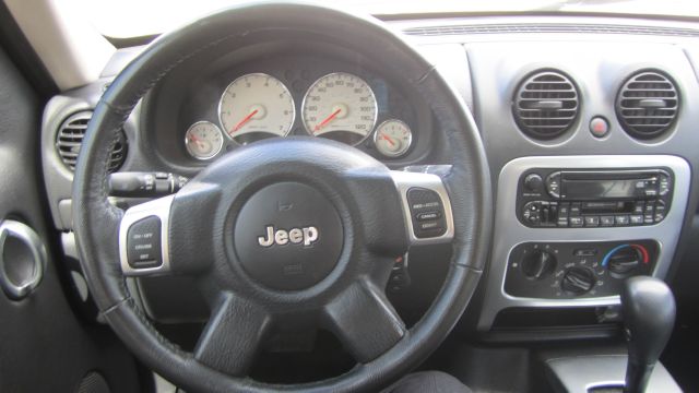 Jeep Liberty 2003 photo 0