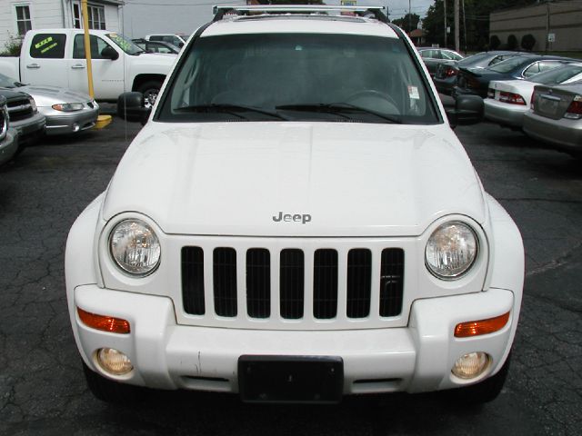 Jeep Liberty 2003 photo 3