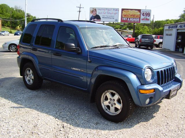 Jeep Liberty 2003 photo 3