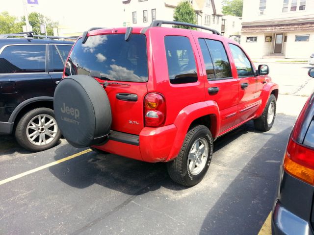 Jeep Liberty 2003 photo 3