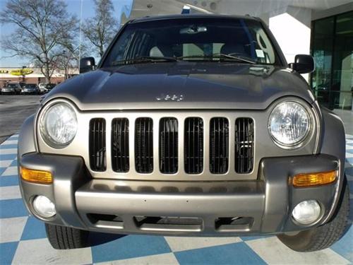 Jeep Liberty 2004 photo 1