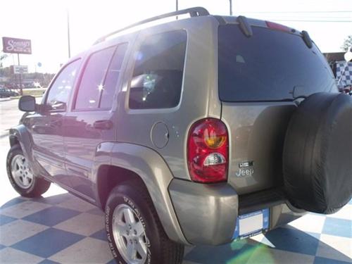 Jeep Liberty 2004 photo 3
