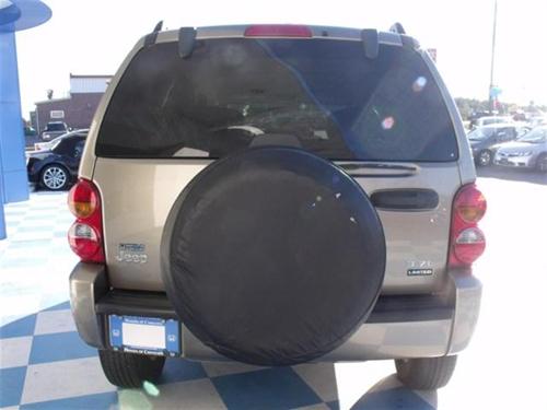 Jeep Liberty 2004 photo 4