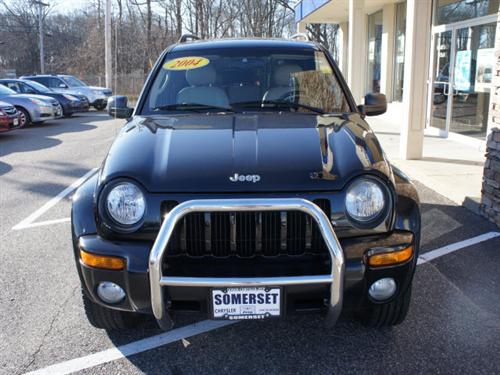 Jeep Liberty 2004 photo 3