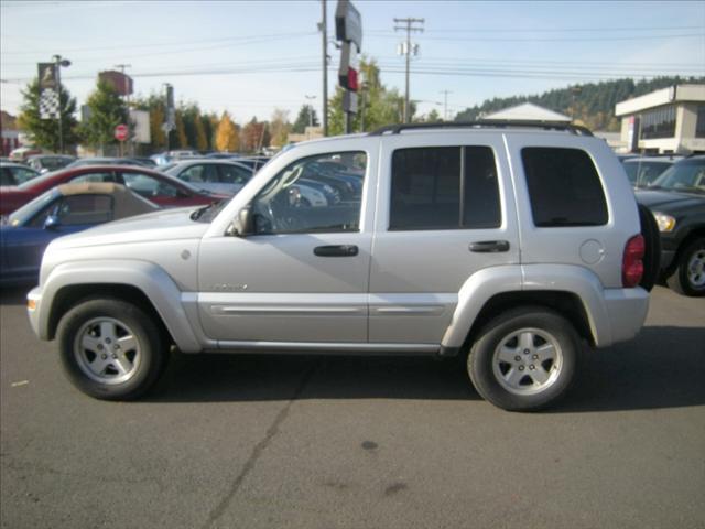 Jeep Liberty 2004 photo 1