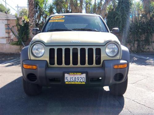 Jeep Liberty 2004 photo 1
