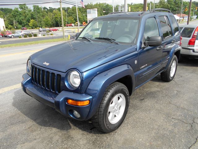 Jeep Liberty 2004 photo 1