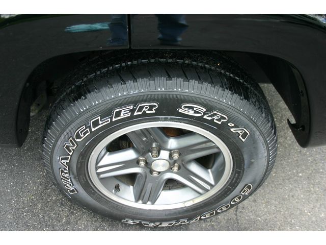 Jeep Liberty 2004 photo 6