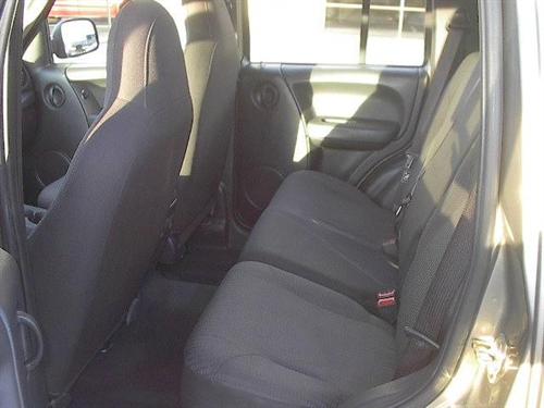 Jeep Liberty 2004 photo 4