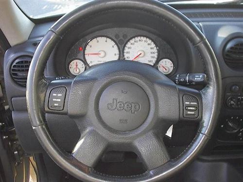 Jeep Liberty 2004 photo 5