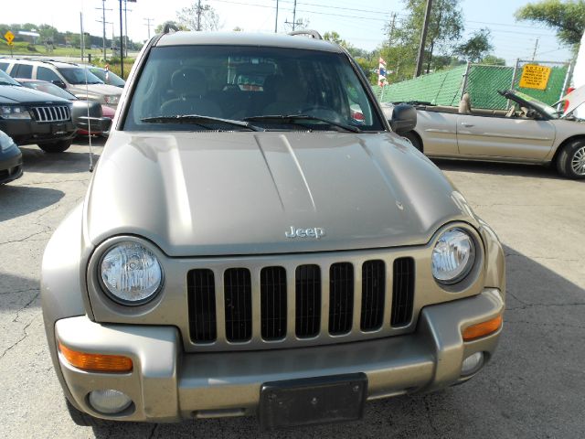 Jeep Liberty 2004 photo 1