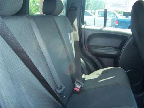 Jeep Liberty 2004 photo 5