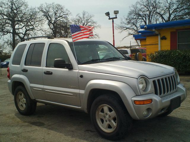 Jeep Liberty 2004 photo 1