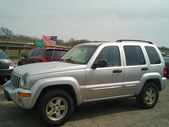 Jeep Liberty 2004 photo 3
