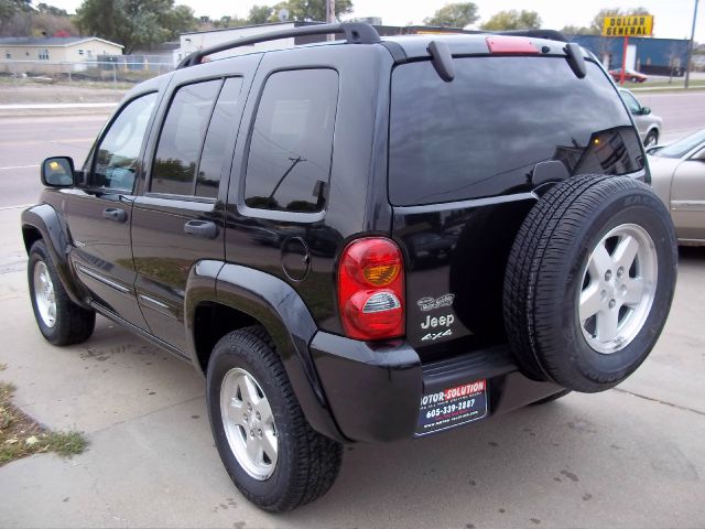 Jeep Liberty 2004 photo 1